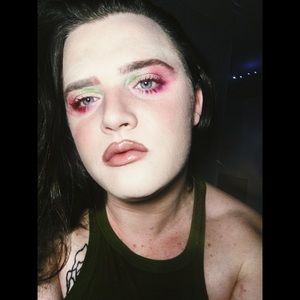 Meet your Posher, Joan O.